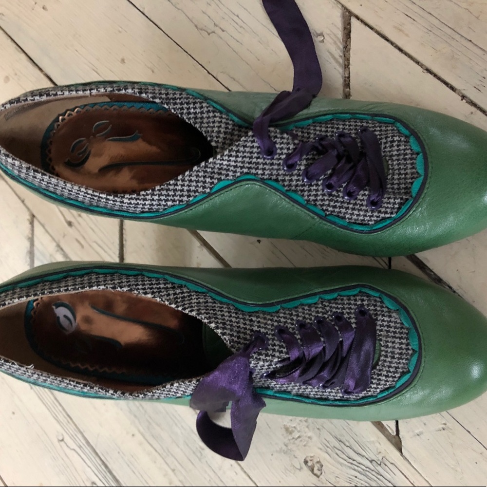 Poetic License Heels